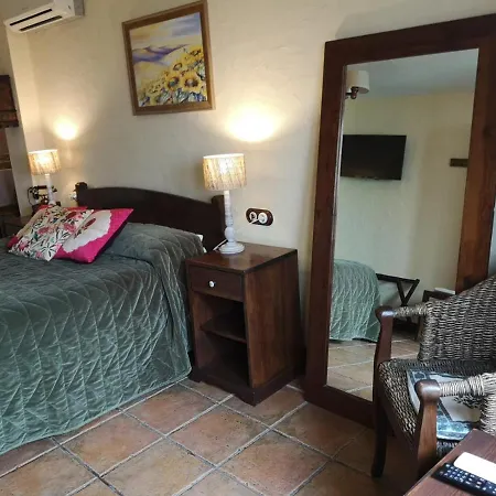 Triskel Hotel 2*
