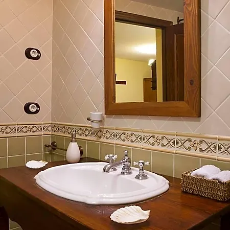 Triskel Otel Javea
