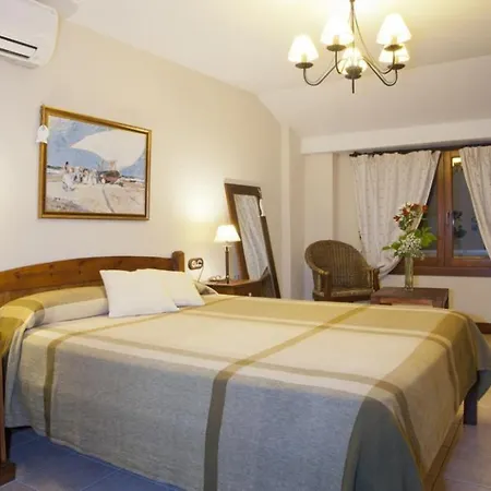 Hotel Triskel 2*